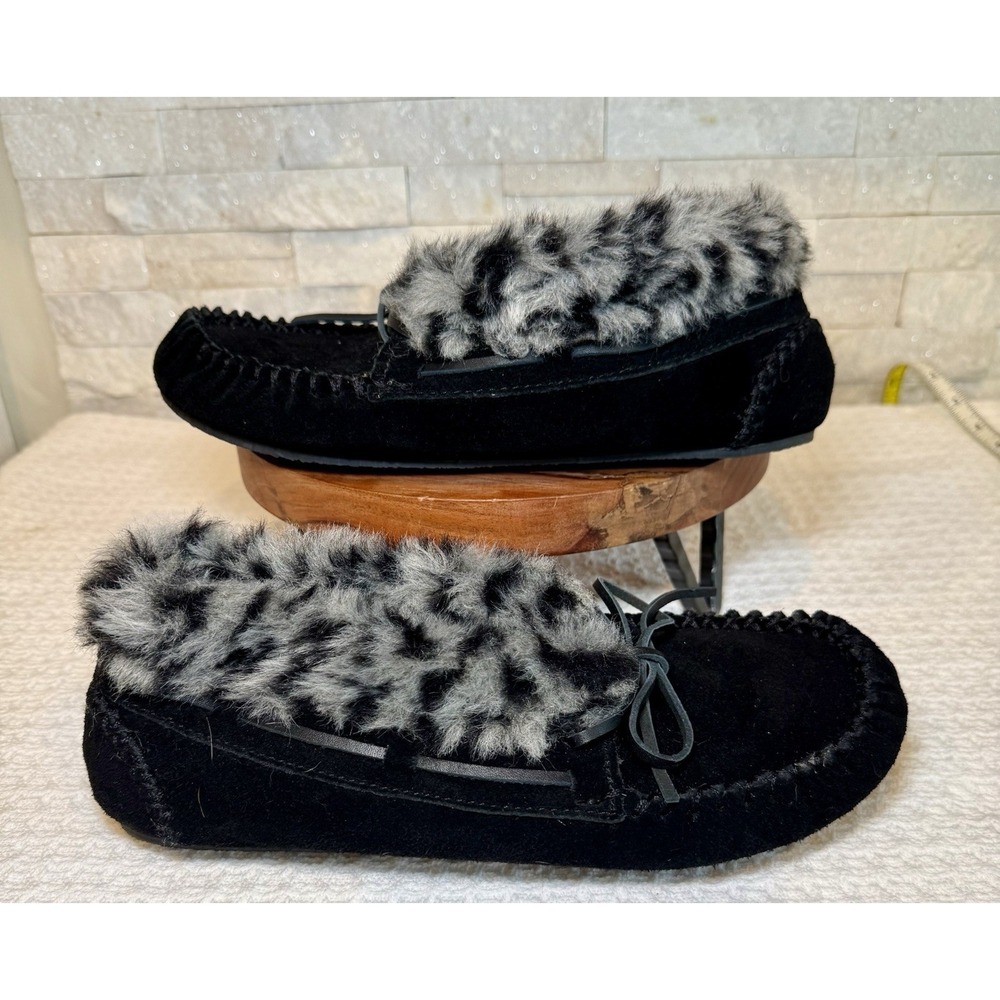 Minnetonka Women's Suede Slip-on Slippers Comfy Black 10M